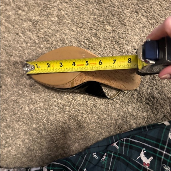 Franco Sarto patent leather wedge heel sandals - size 8.5 - Picture 16 of 16